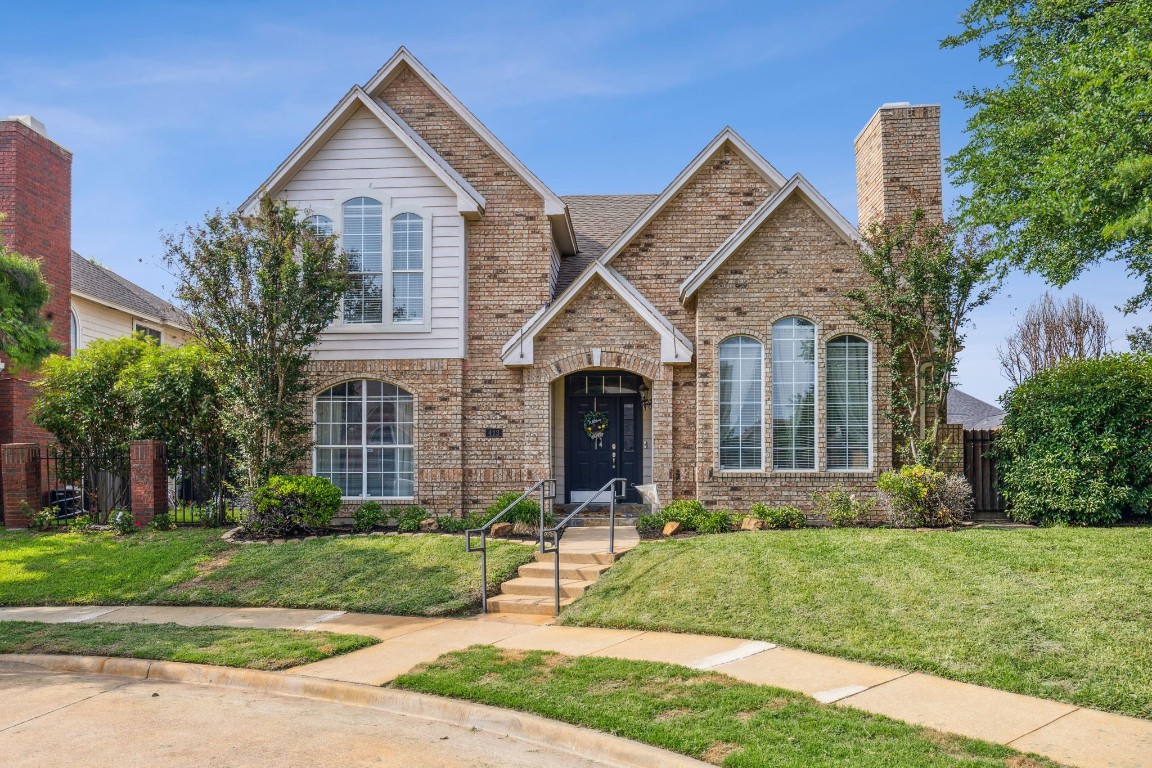 413 Pecos Trail Irving TX 75063