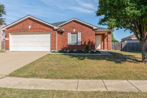 6611 Swainson Trail Arlington TX 76002