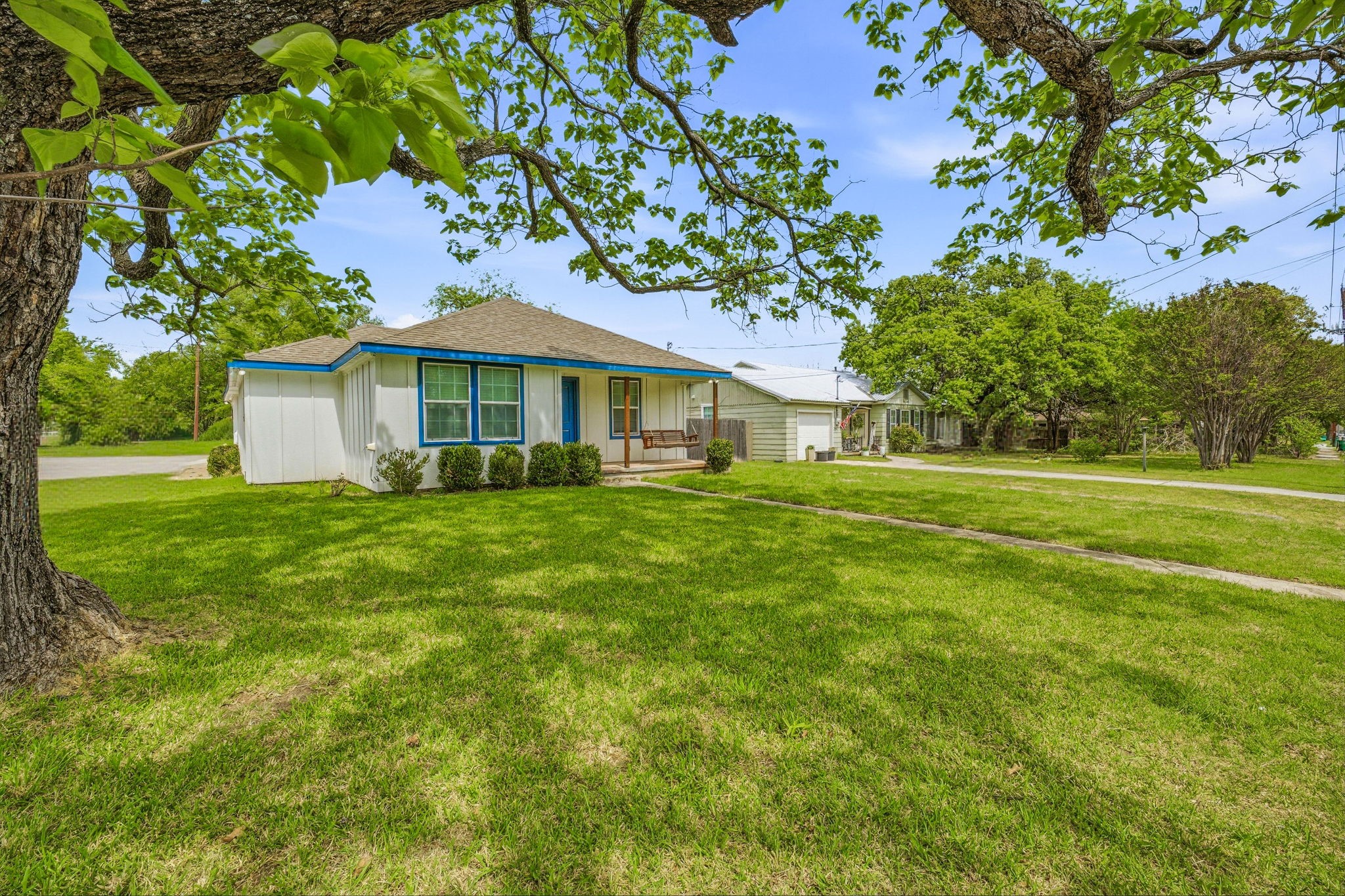 1037 W Frey Street Stephenville TX 76401