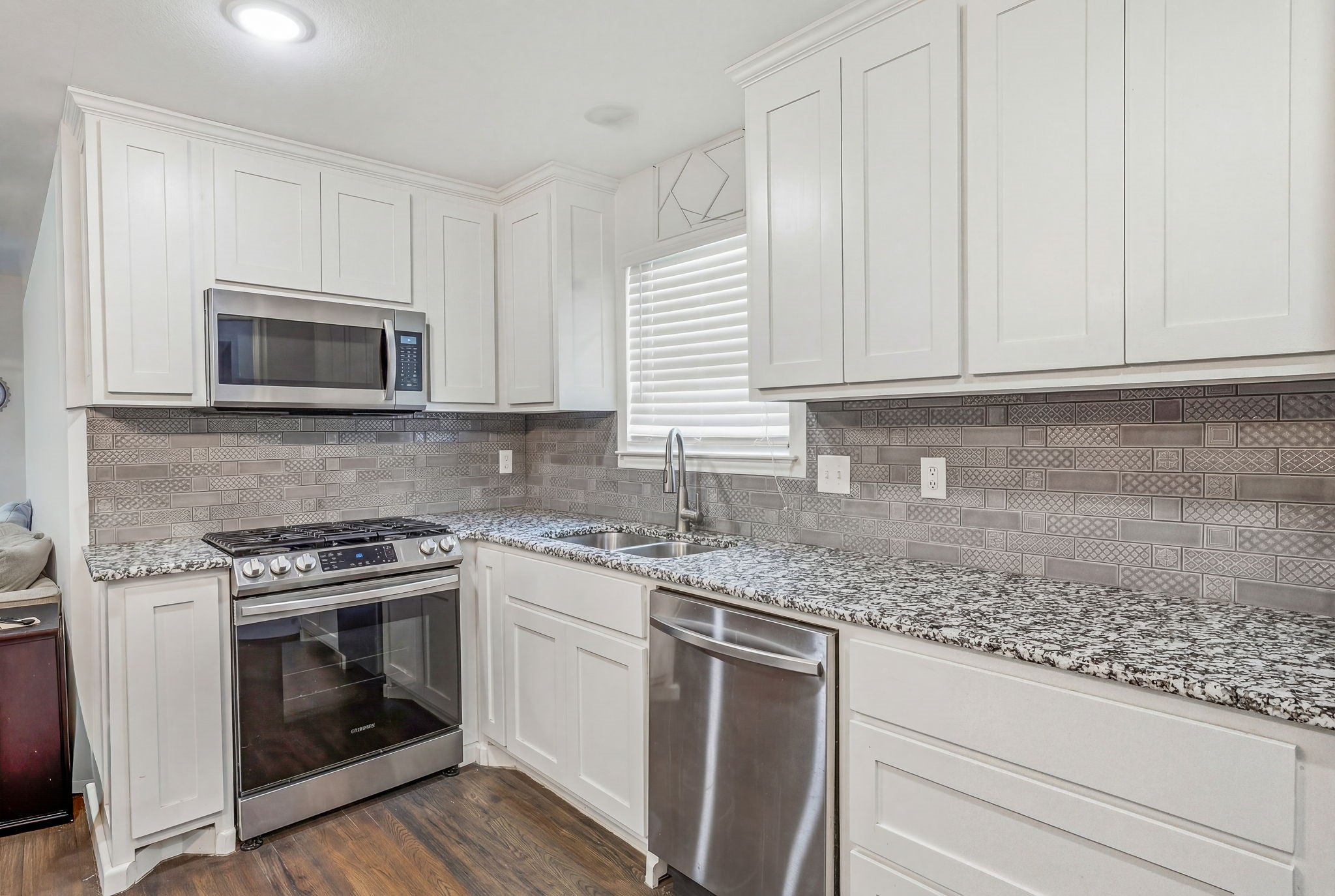 1037 W Frey Street Stephenville TX 76401