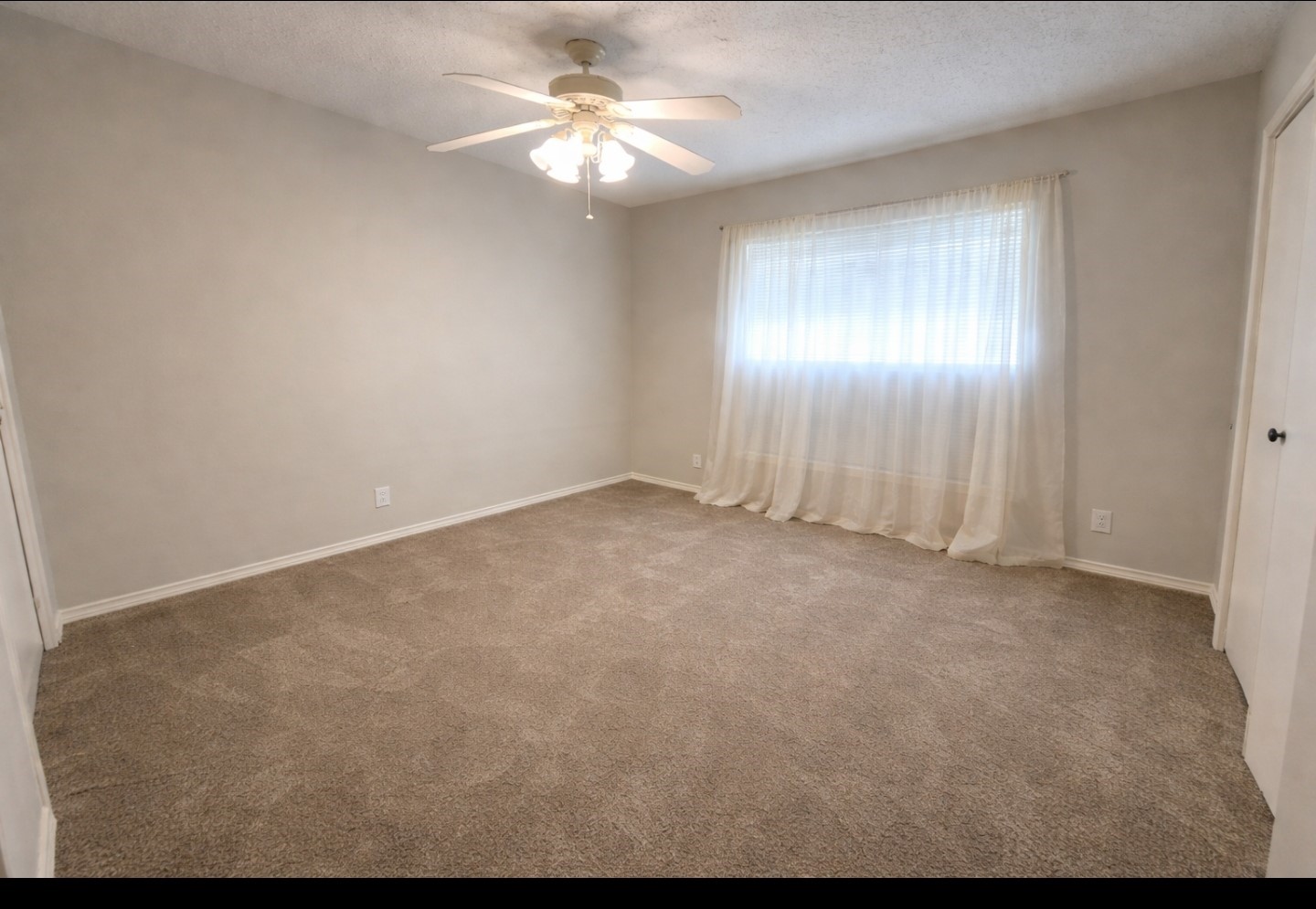 2302 Shiloh Street Denison TX 75020