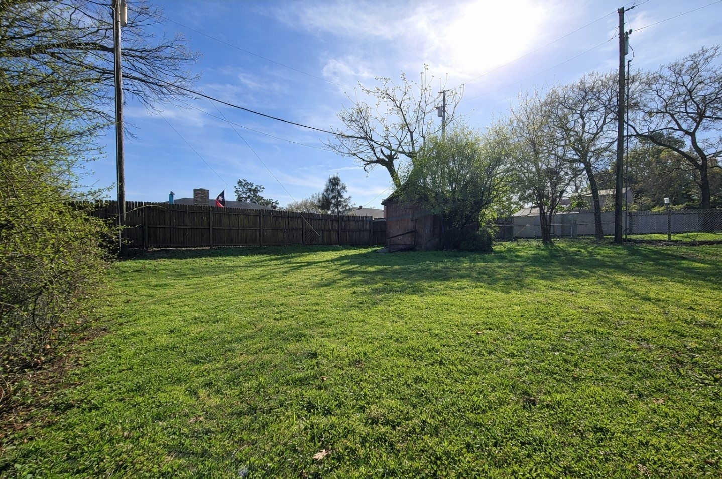 2302 Shiloh Street Denison TX 75020