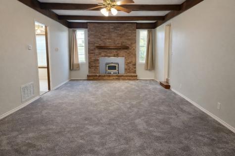 2302 Shiloh Street Denison TX 75020