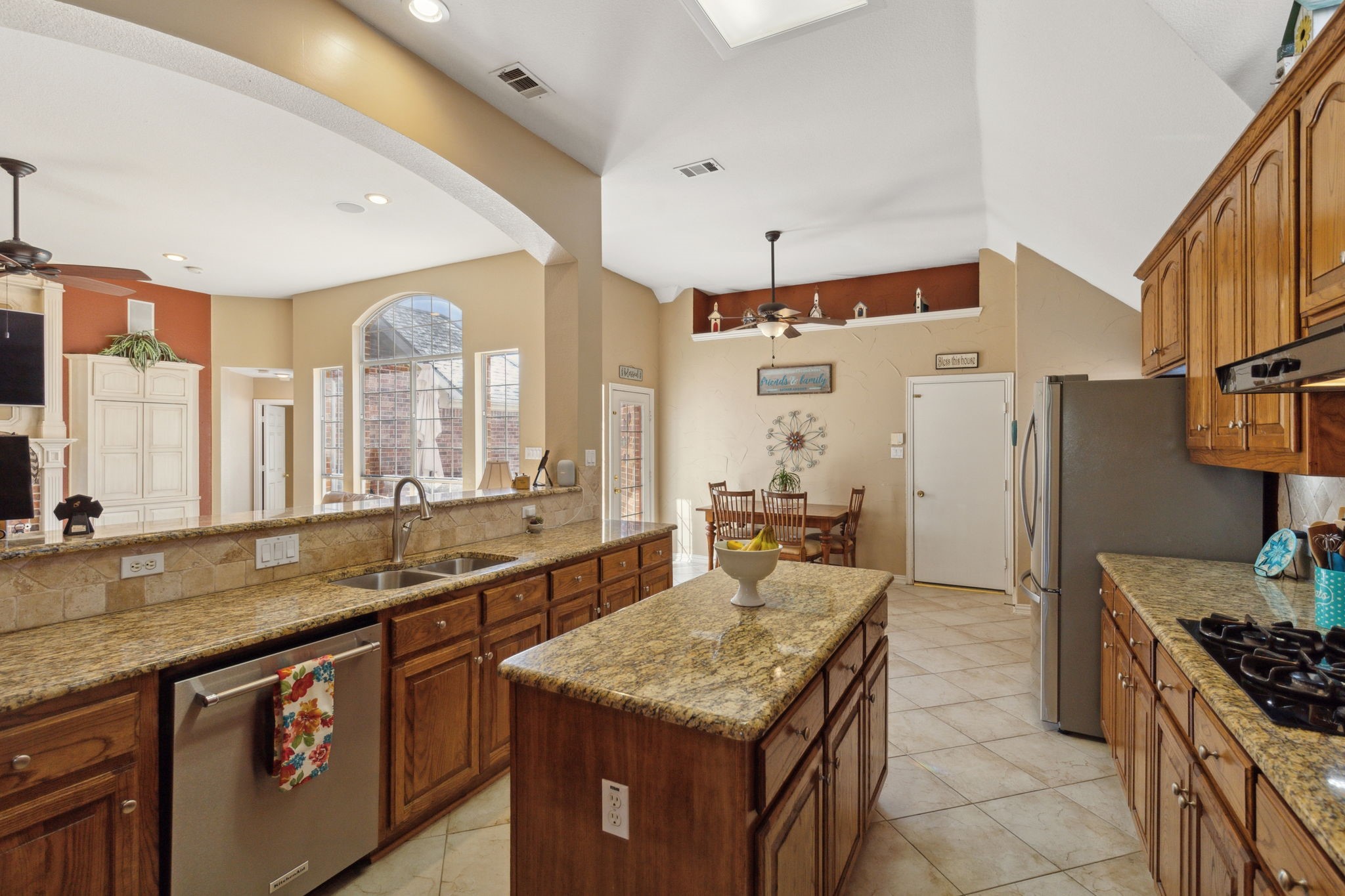 4404 Risinghill Drive Plano TX 75024