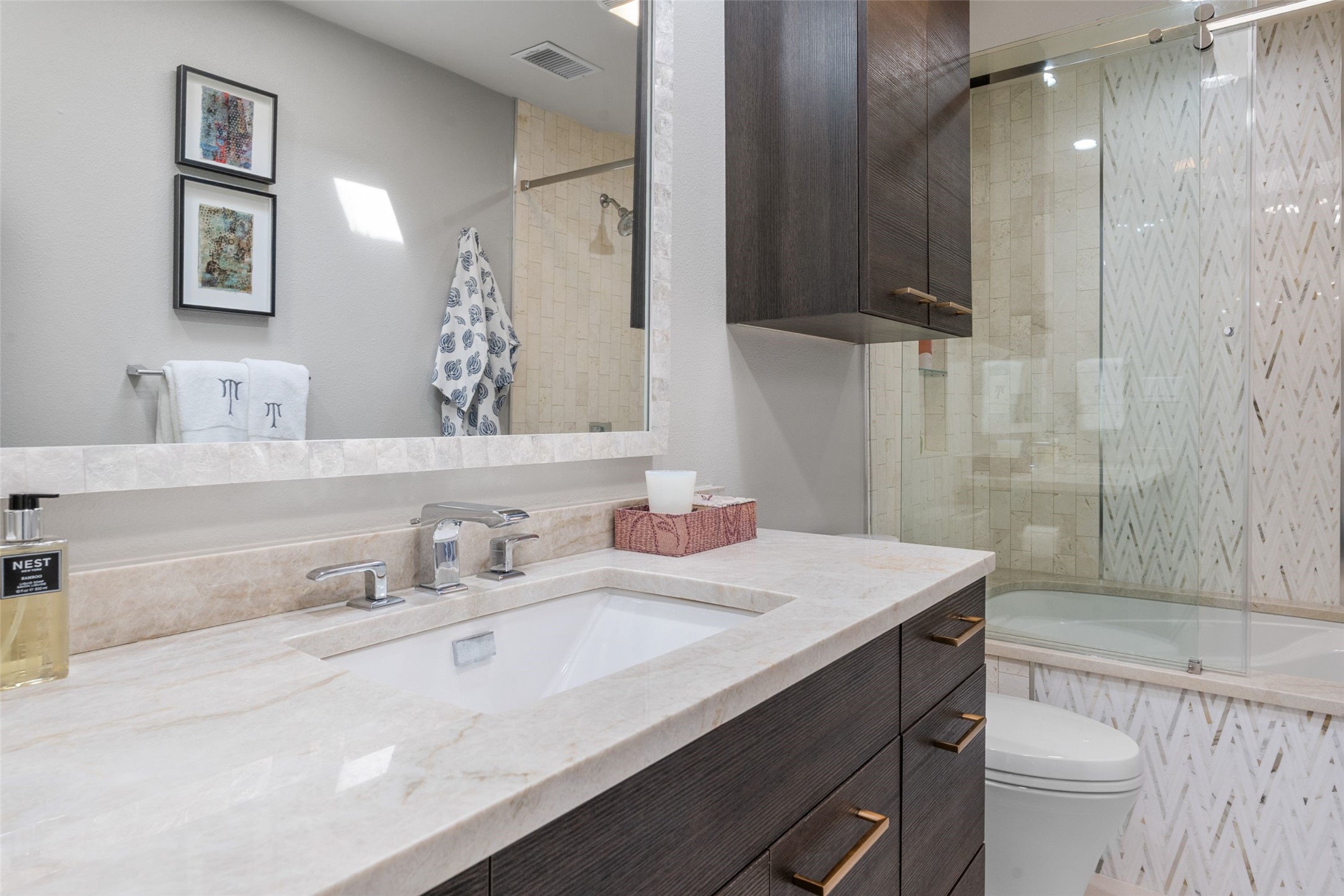 1 Queensview Court Dallas TX 75225