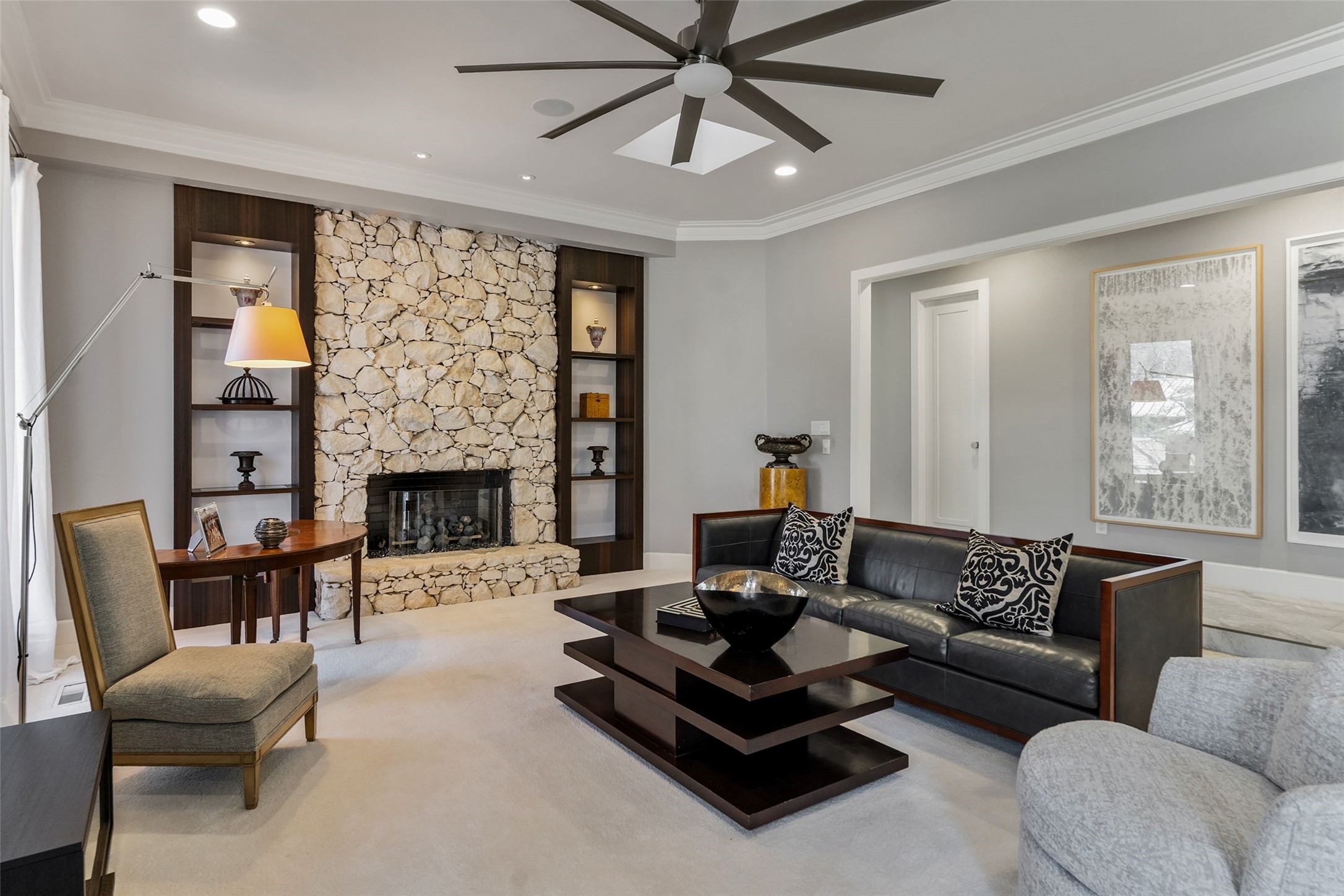 1 Queensview Court Dallas TX 75225