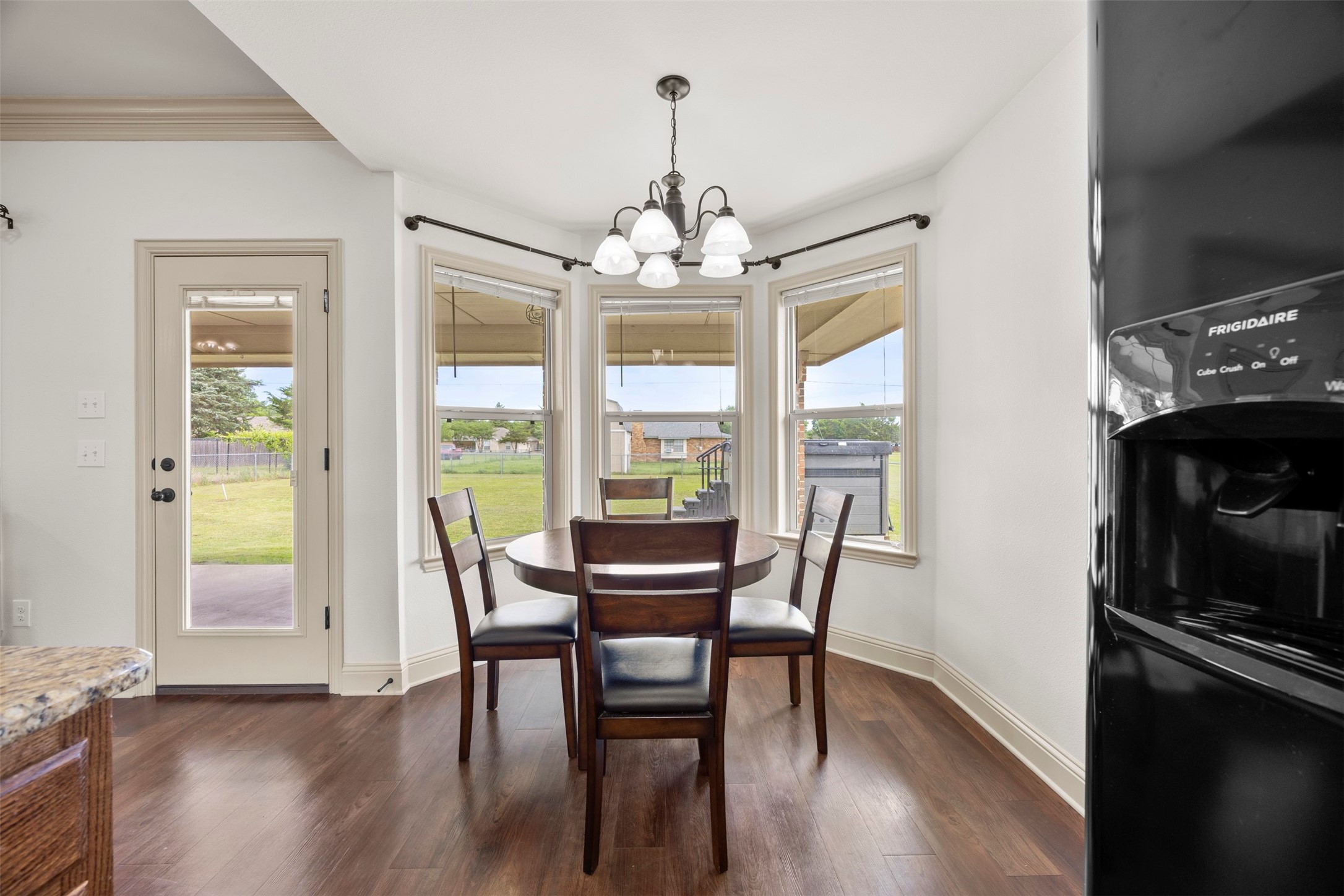 1209 Southview Drive Waxahachie TX 75165