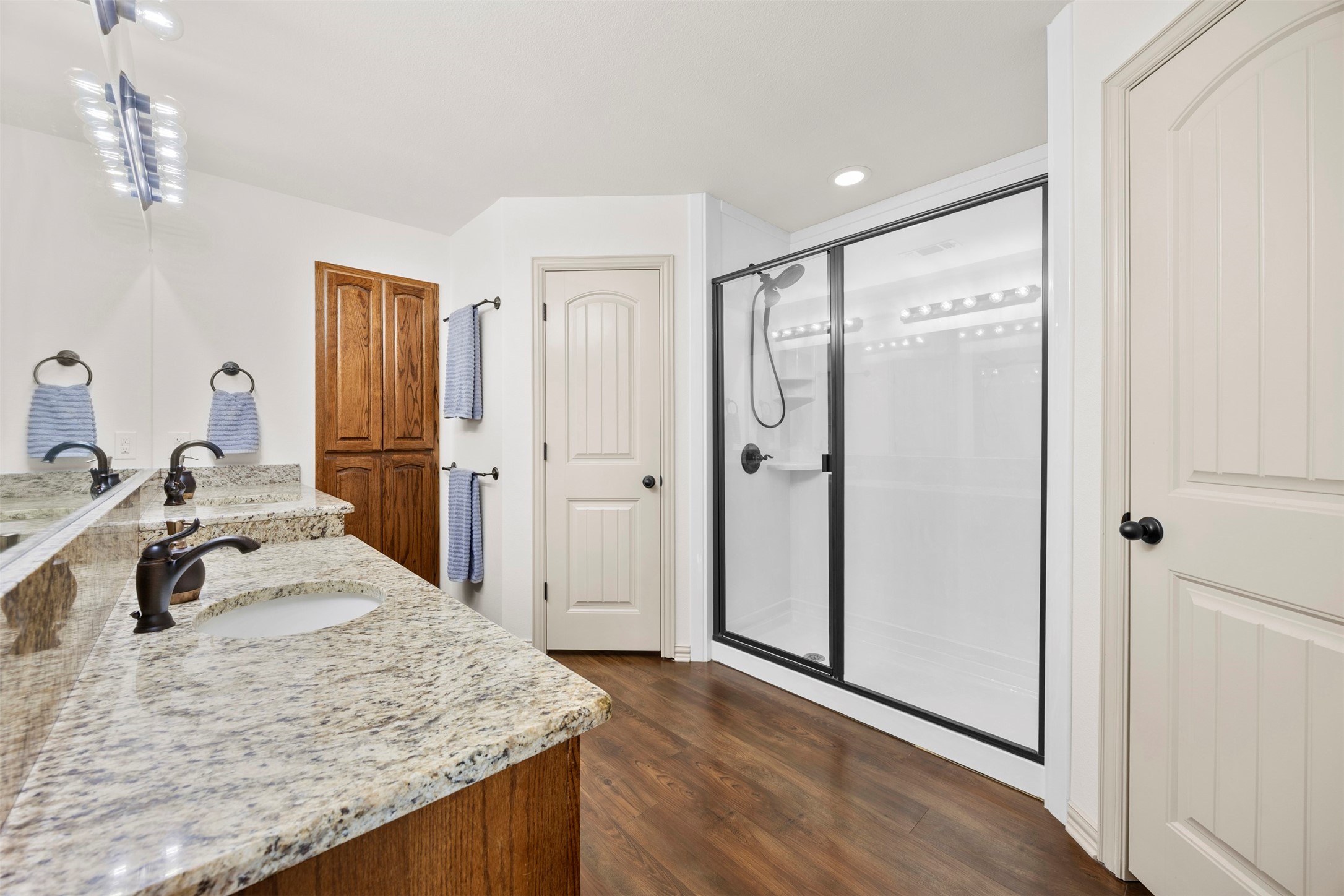 1209 Southview Drive Waxahachie TX 75165