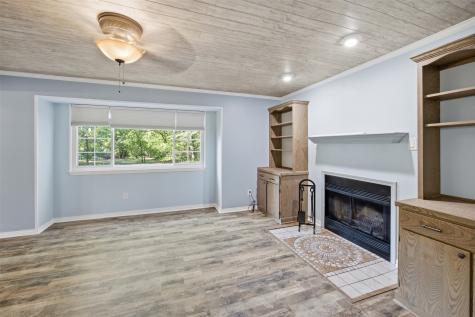 1853 Lake Highland W Quinlan TX 75474