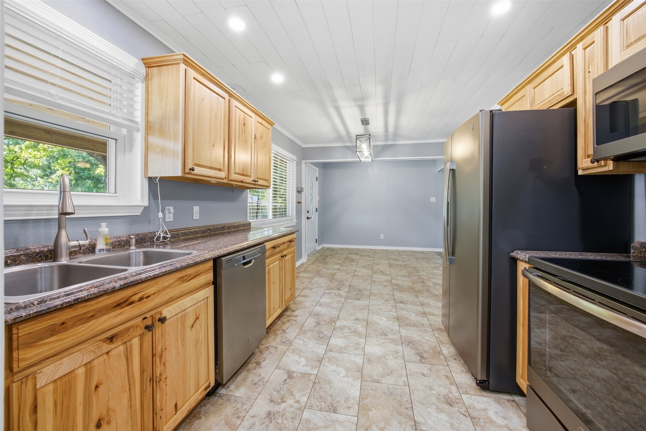 1853 Lake Highland W Quinlan TX 75474