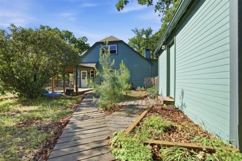 1853 Lake Highland W Quinlan TX 75474