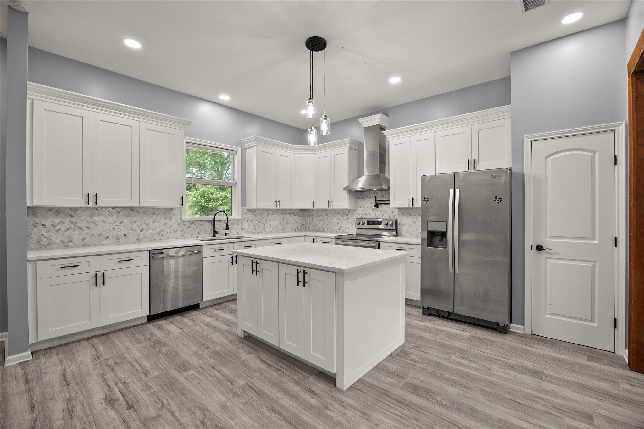 9469 Lakeland Loop Quinlan TX 75474
