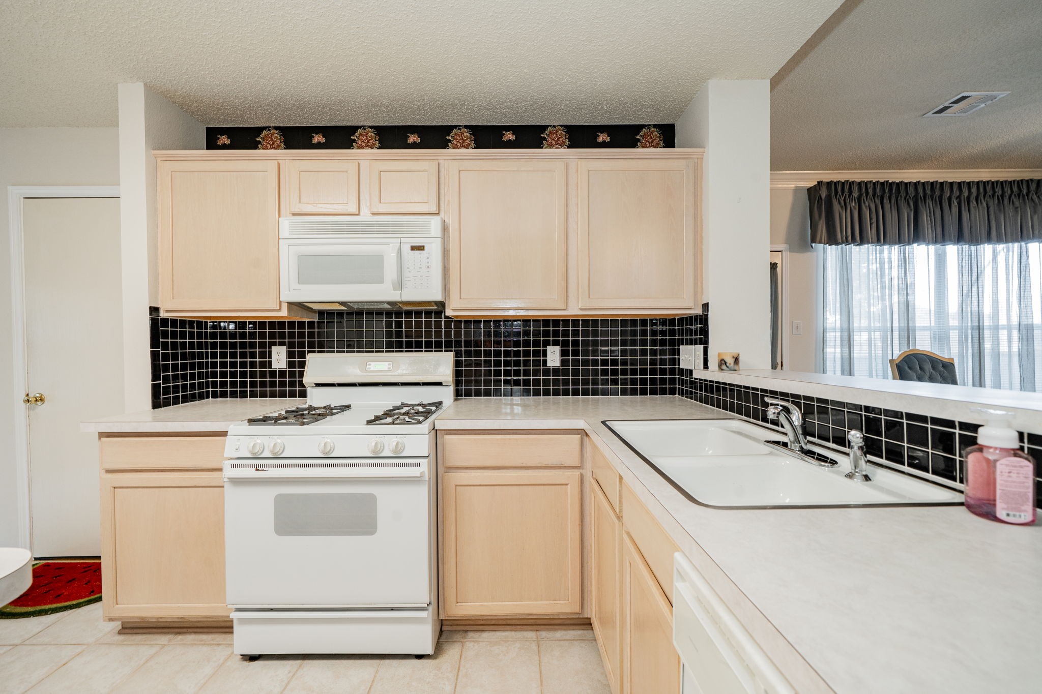 805 Elm Falls Place Mesquite TX 75181
