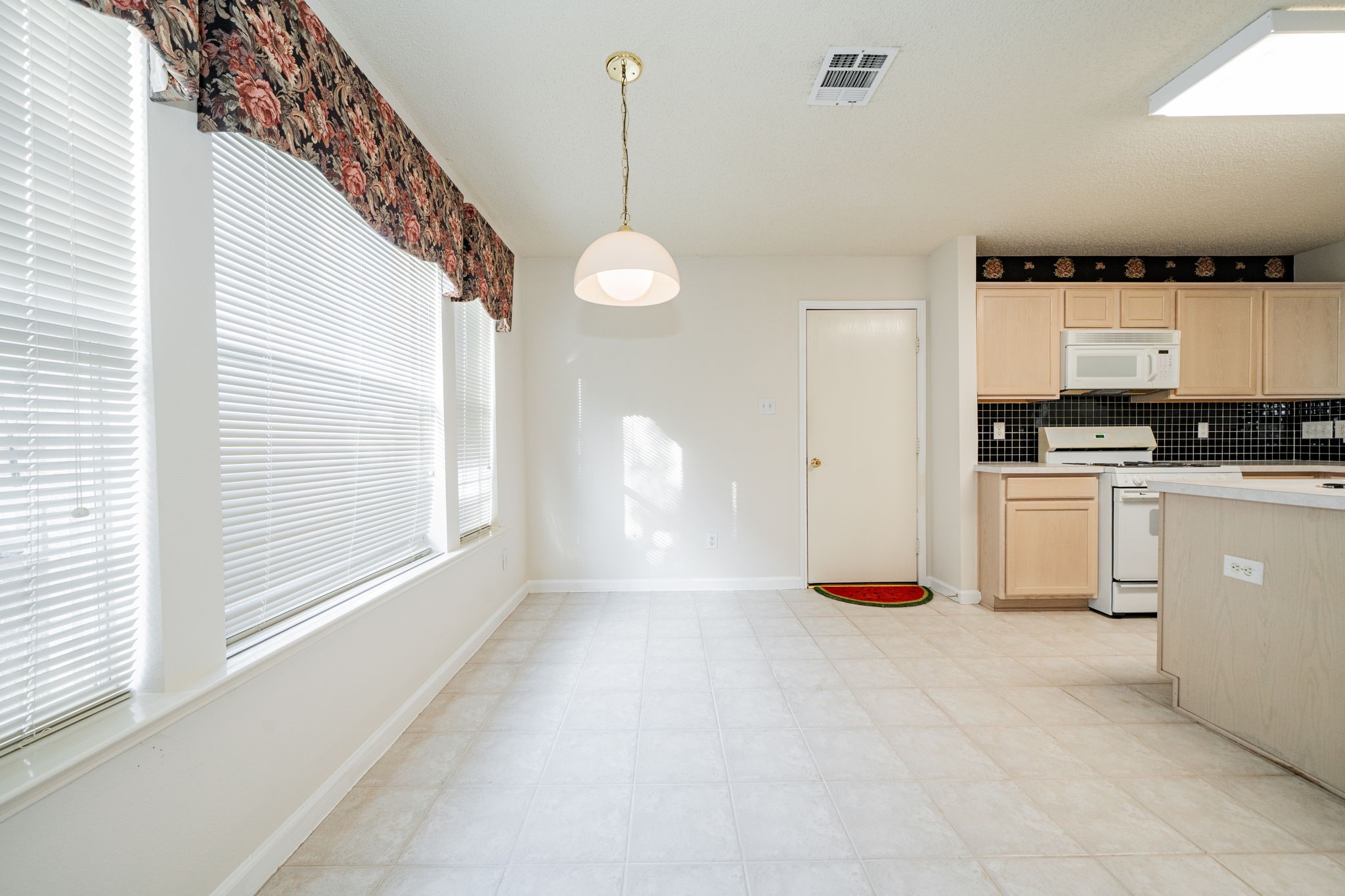 805 Elm Falls Place Mesquite TX 75181