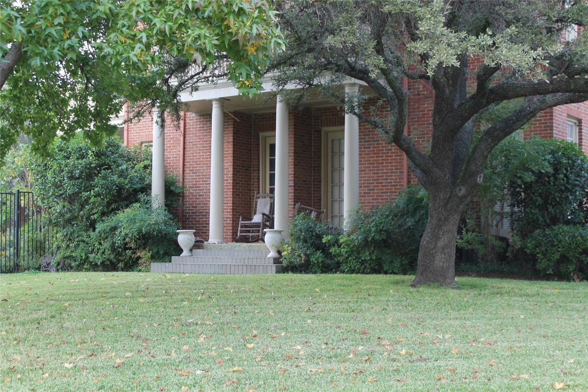 100 Hawn Court Irving TX 75038