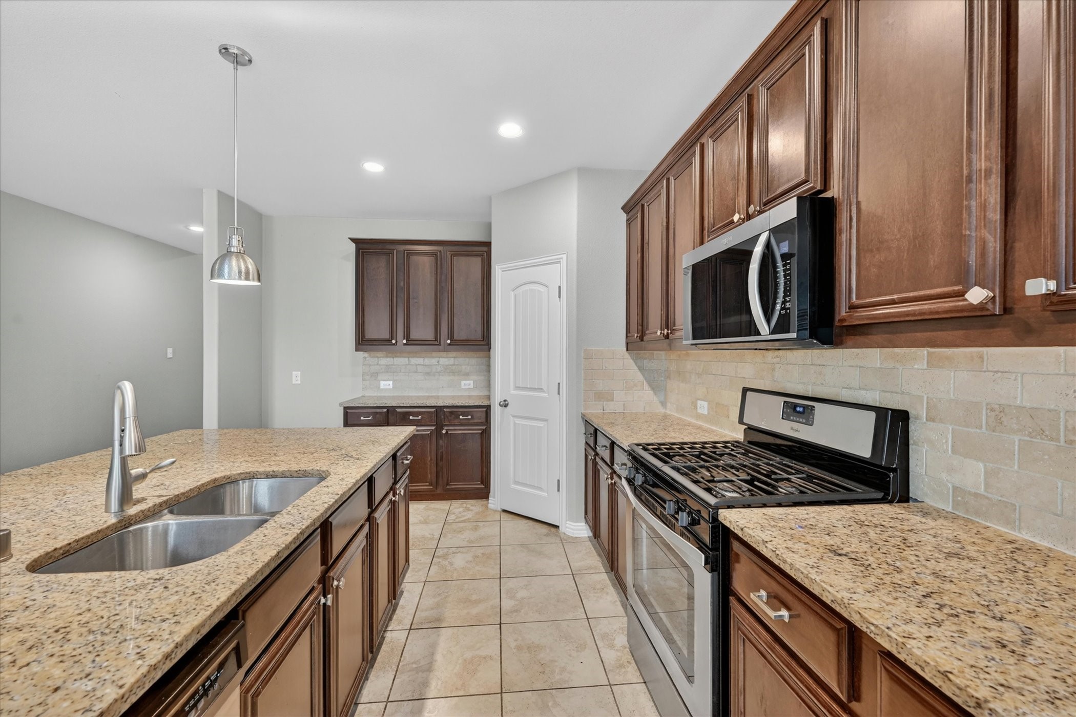 4104 Red Granite Lane Mckinney TX 75070