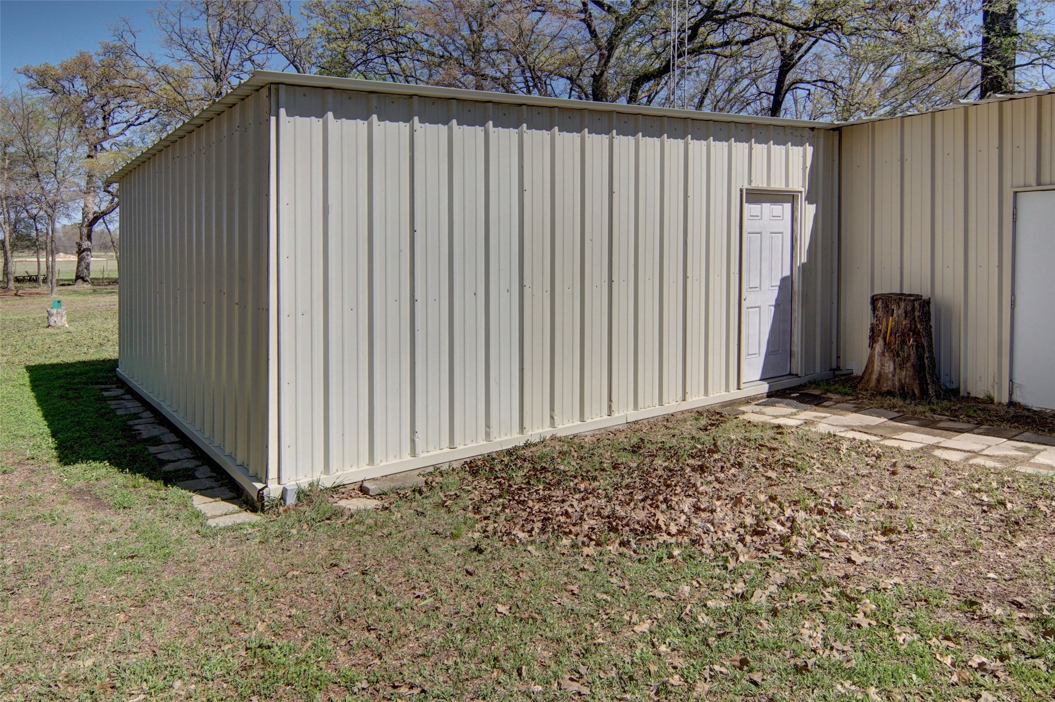 190 County Road 1975 Yantis TX 75497
