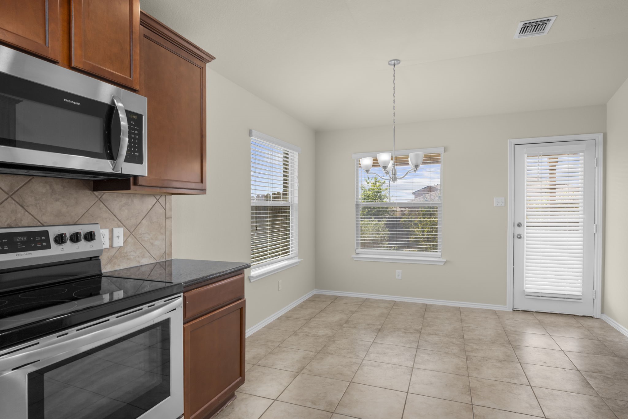 101 Plata Lane Jarrell TX 76537