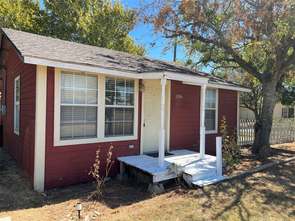 100 N Kerr Street Blooming Grove TX 76626