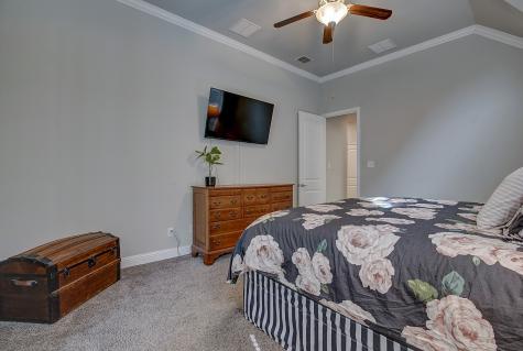 627 Bridgewater Street Euless TX 76039