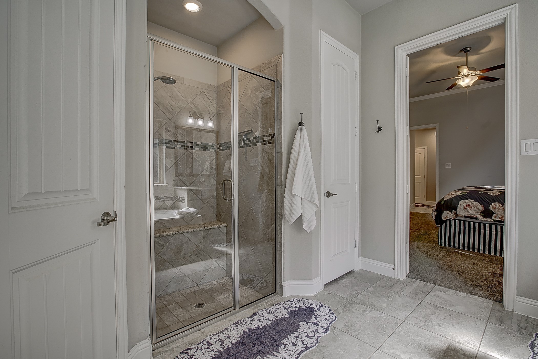 627 Bridgewater Street Euless TX 76039