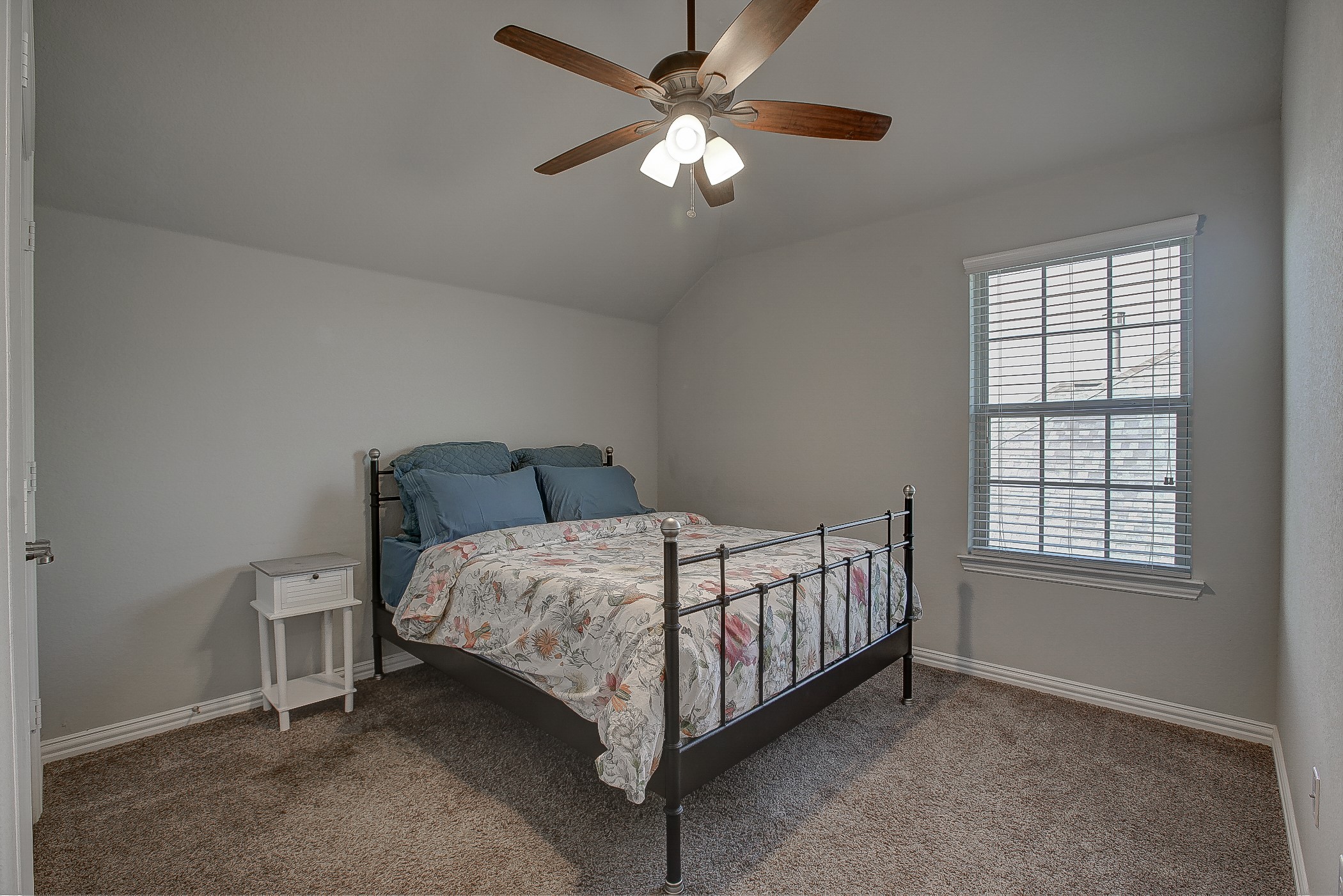 627 Bridgewater Street Euless TX 76039