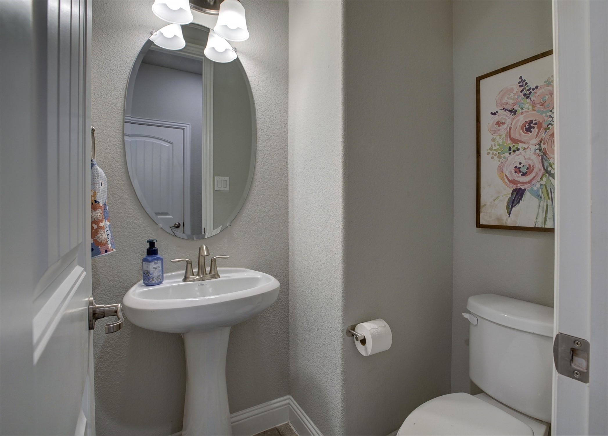 627 Bridgewater Street Euless TX 76039