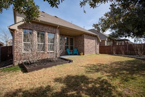 627 Bridgewater Street Euless TX 76039