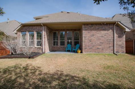 627 Bridgewater Street Euless TX 76039