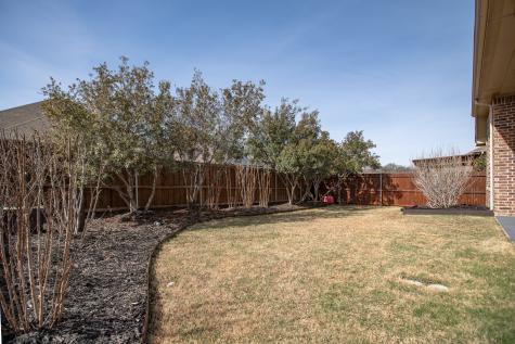 627 Bridgewater Street Euless TX 76039