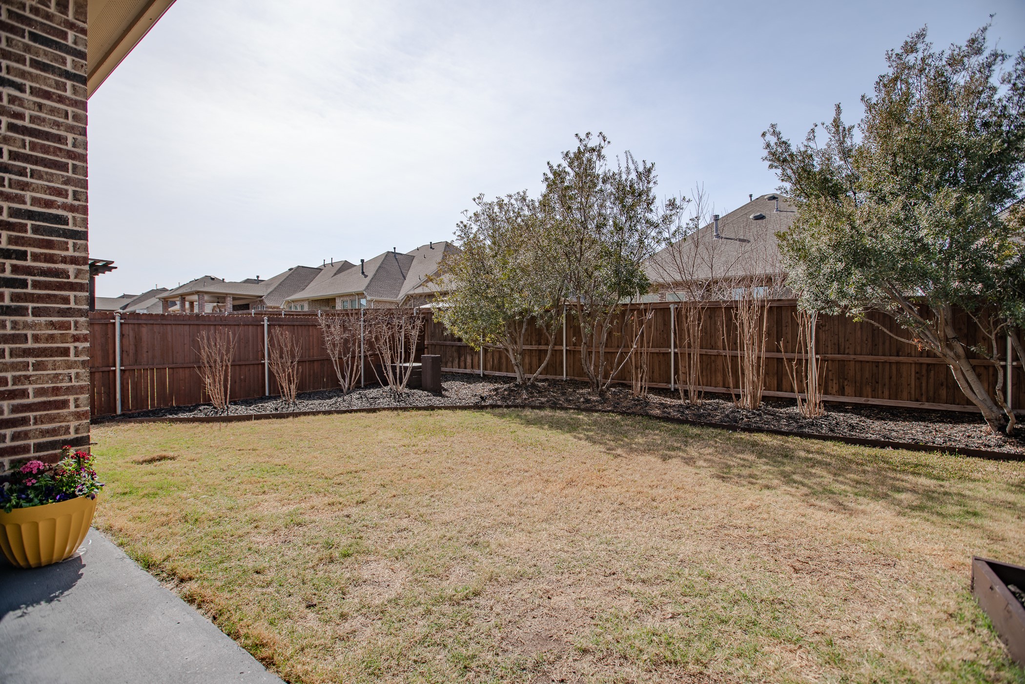 627 Bridgewater Street Euless TX 76039