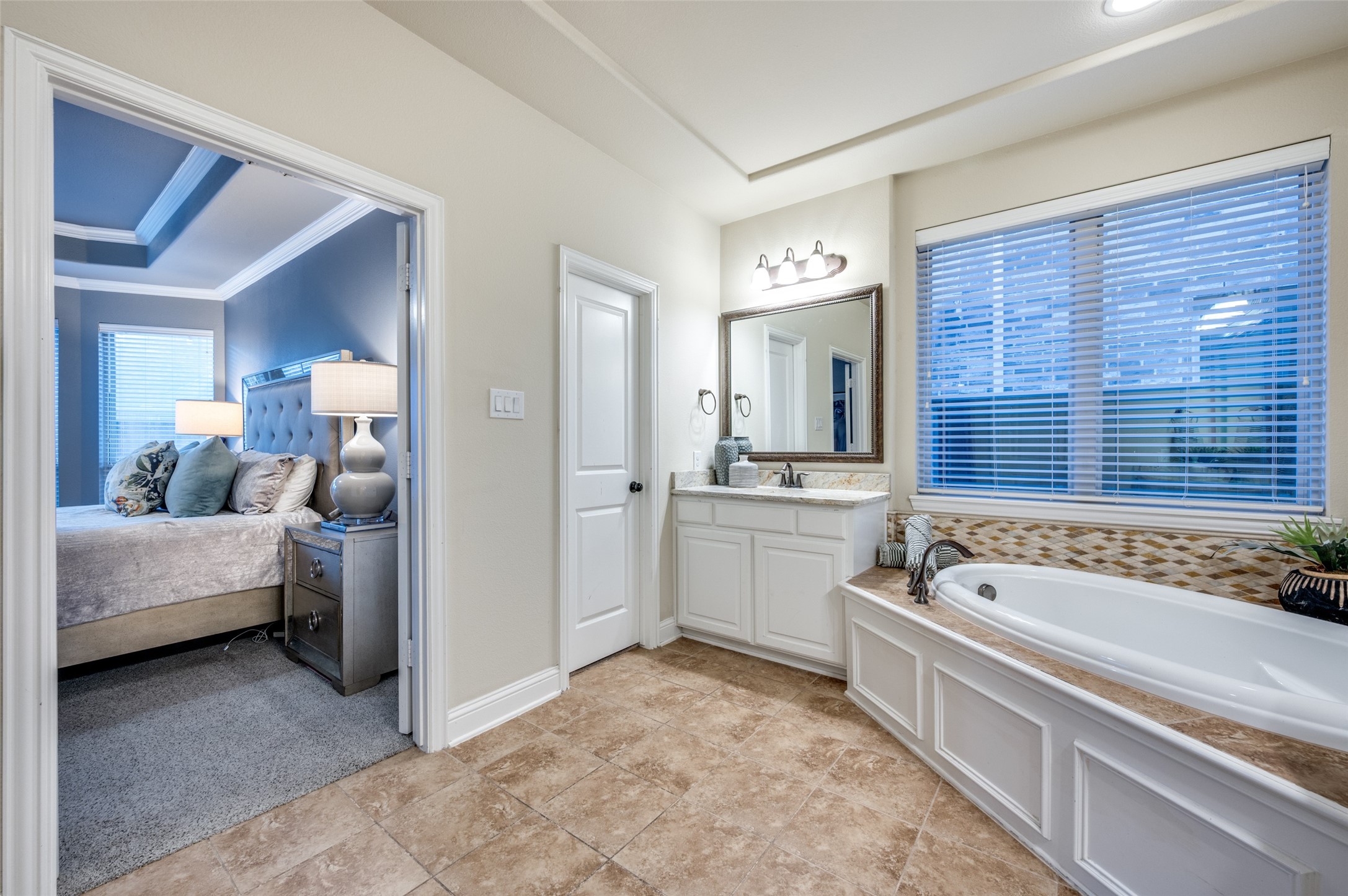 8244 Paisley The Colony TX 75056