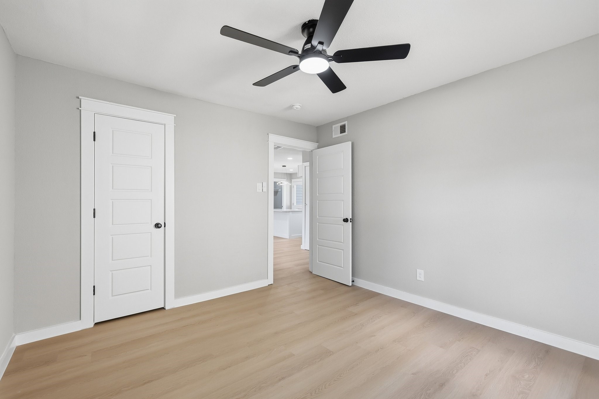 1721 Jocyle Street Arlington TX 76010