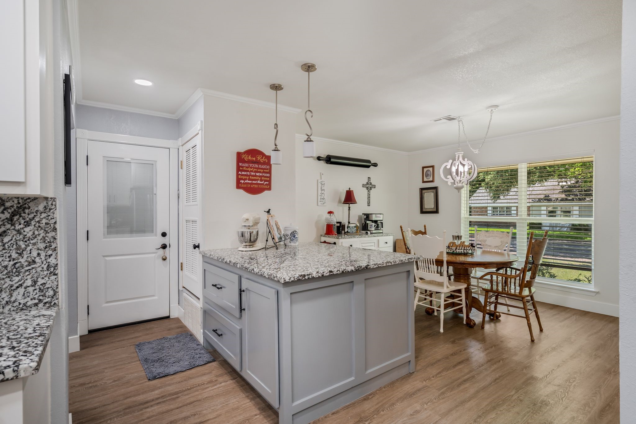 1903 White Street Clifton TX 76634
