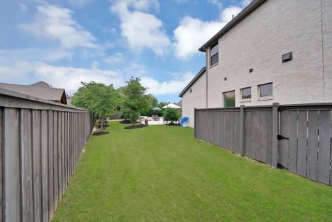 1843 Bareback Ranch Road Frisco TX 75036