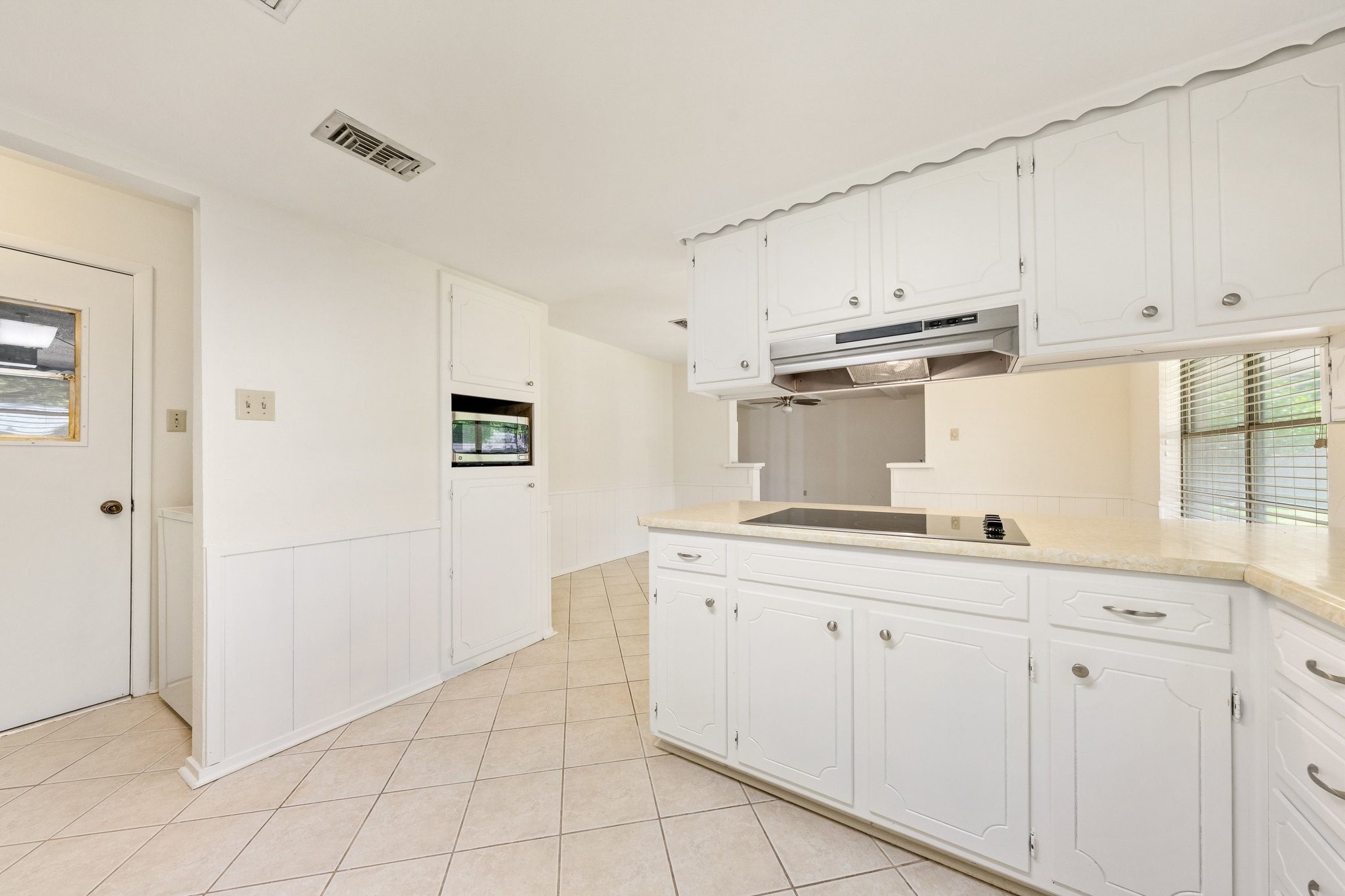 2811 Wentwood Drive Grapevine TX 76051