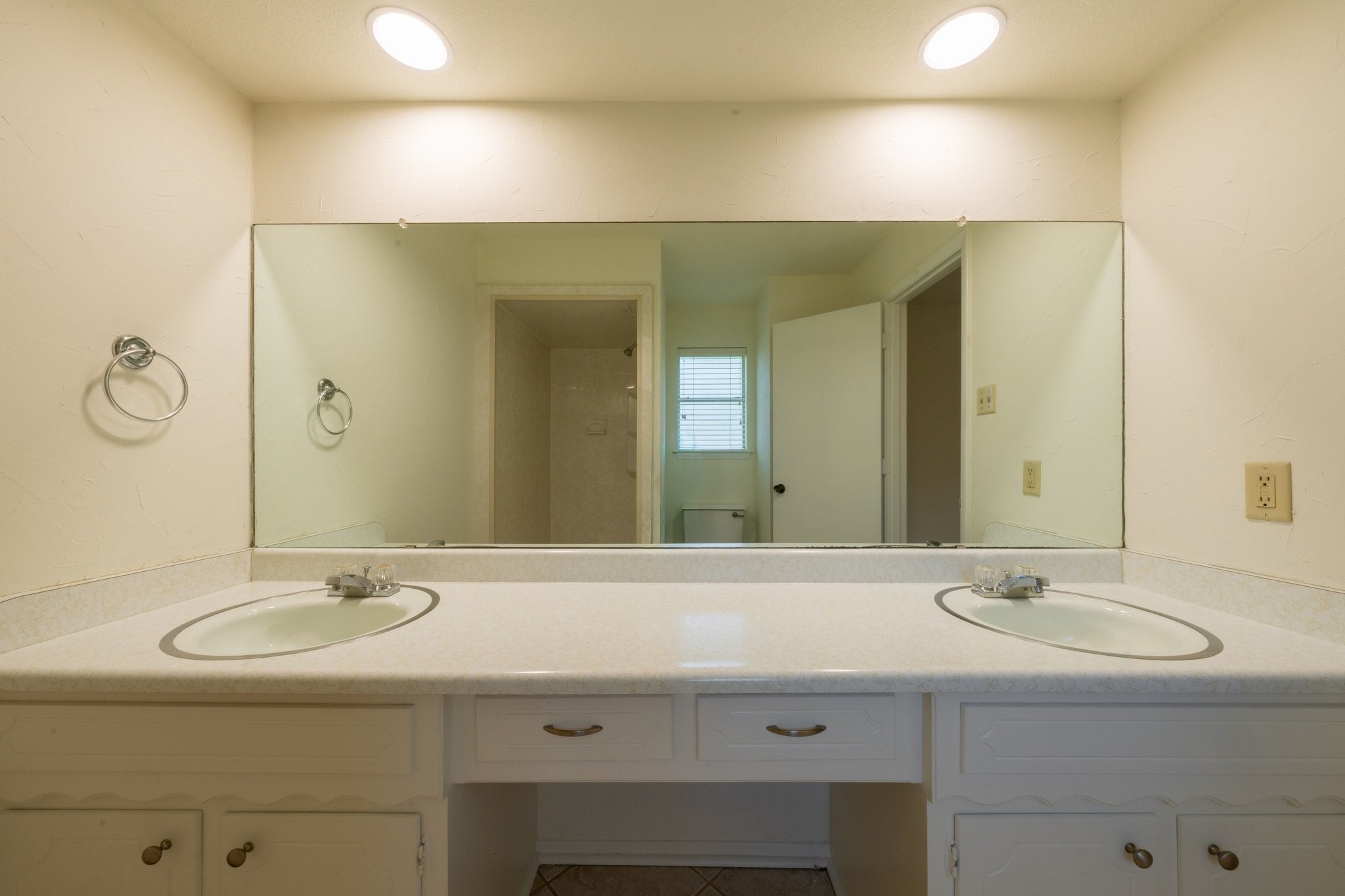 2811 Wentwood Drive Grapevine TX 76051