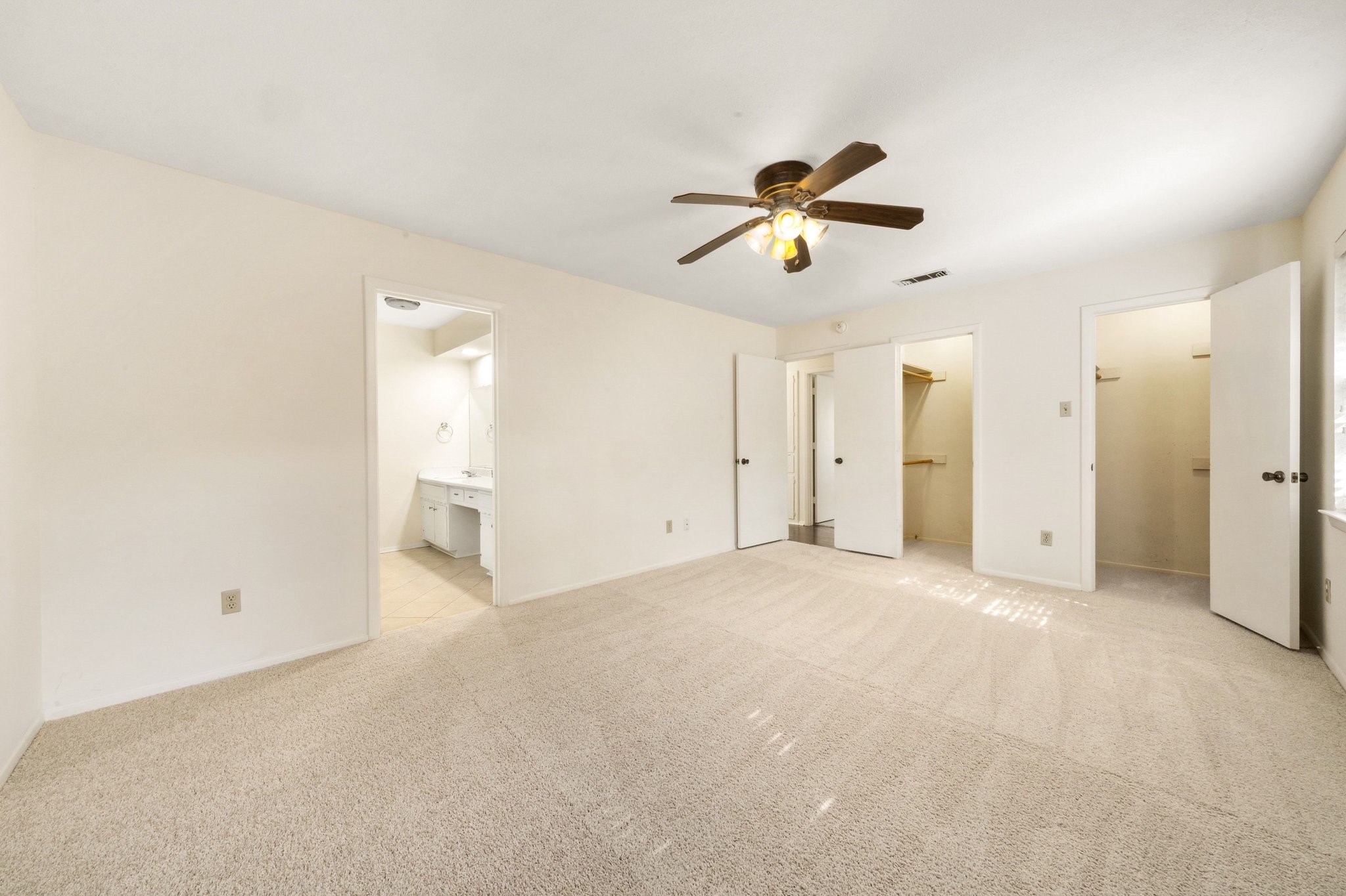 2811 Wentwood Drive Grapevine TX 76051