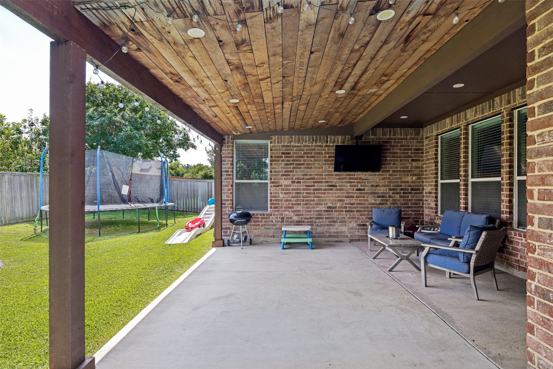 2215 Quail Hollow Drive Sachse TX 75048