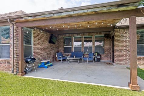 2215 Quail Hollow Drive Sachse TX 75048