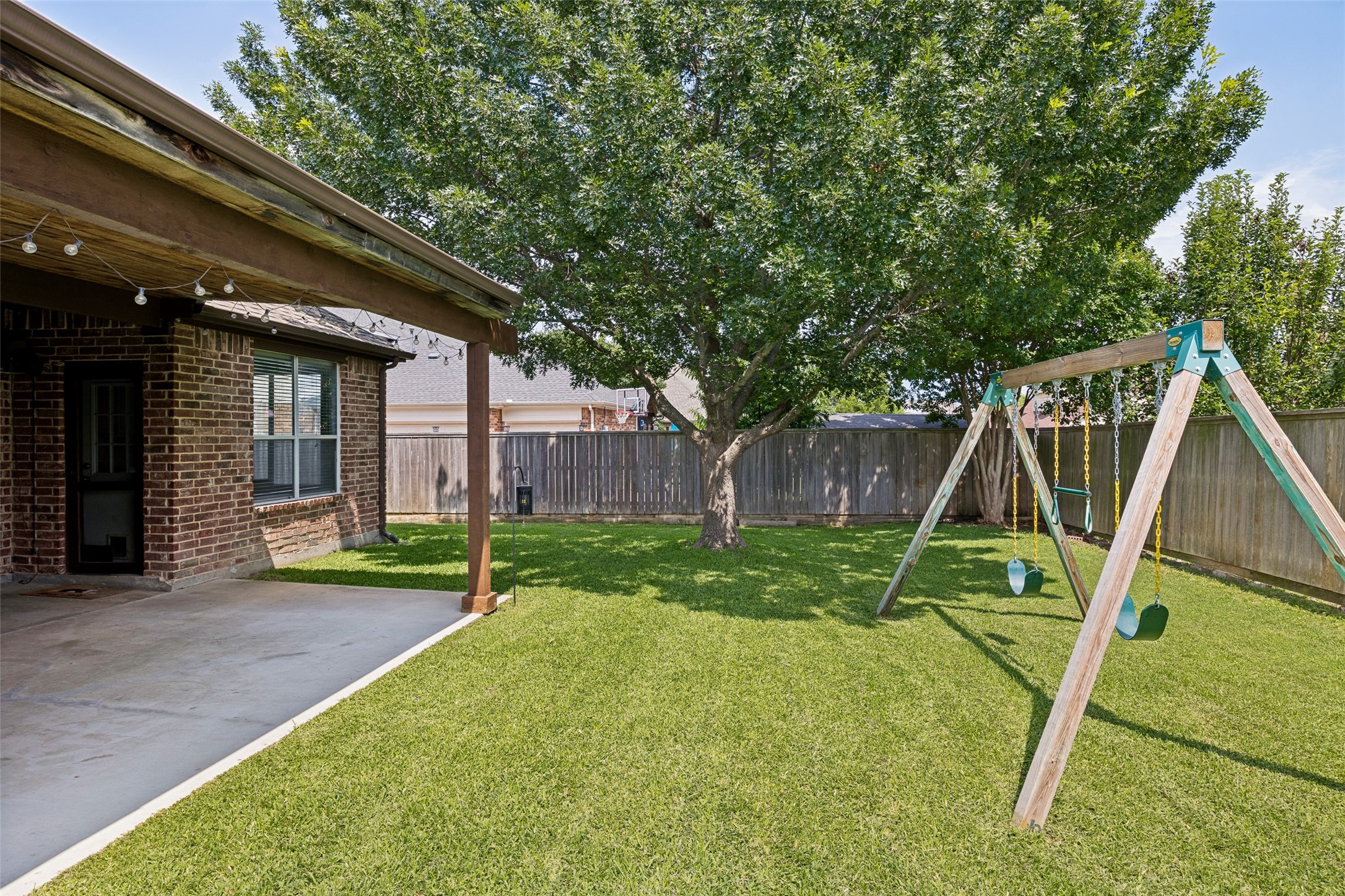 2215 Quail Hollow Drive Sachse TX 75048