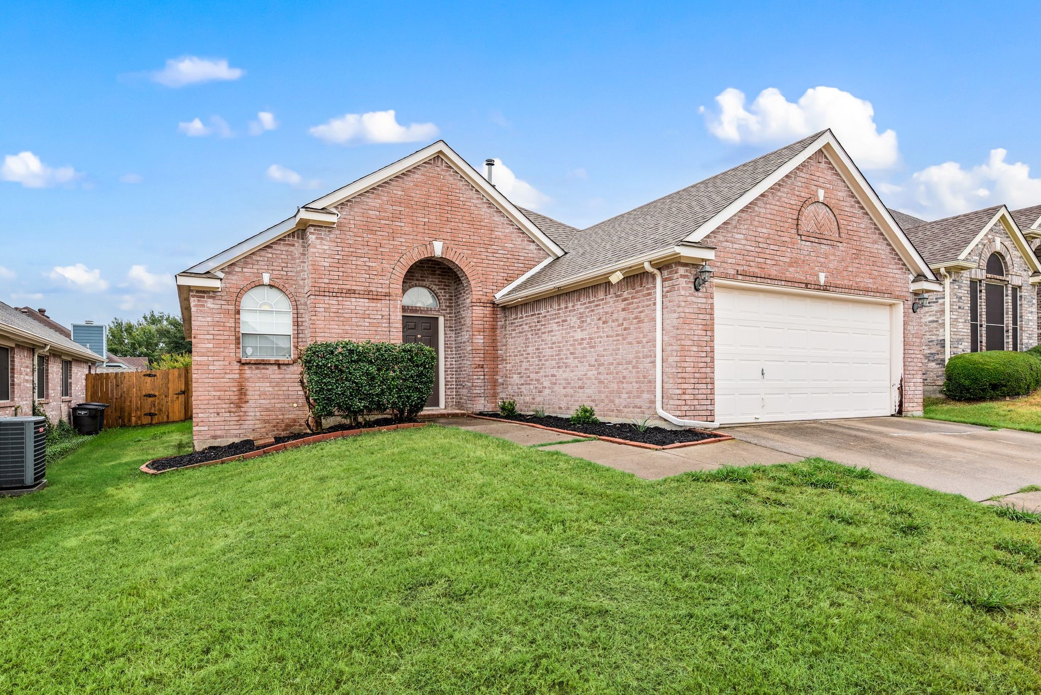 4932 Dougal Avenue Fort Worth TX 76137