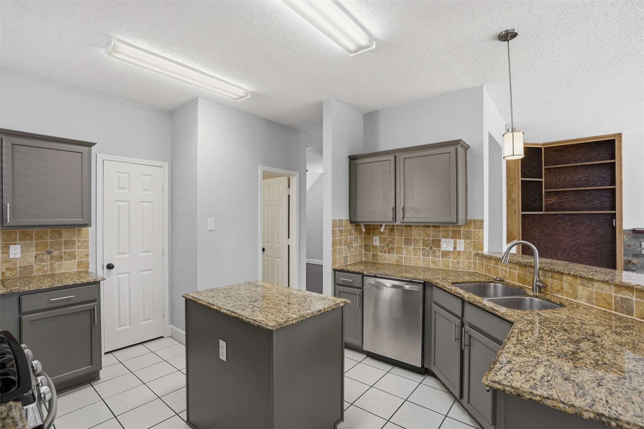 4900 Lodgepole Lane Fort Worth TX 76137