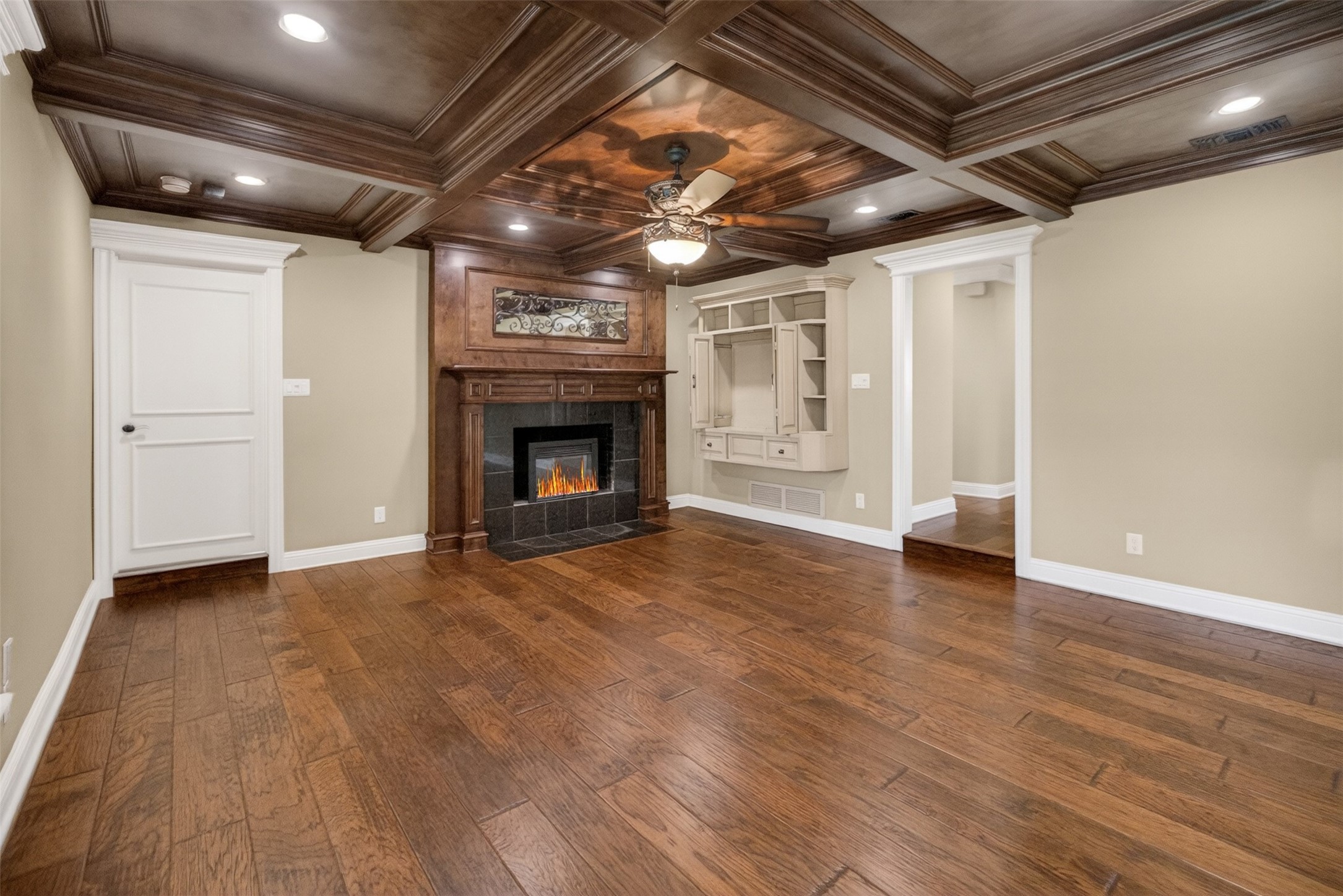 937 Harwood Terrace Bedford TX 76021