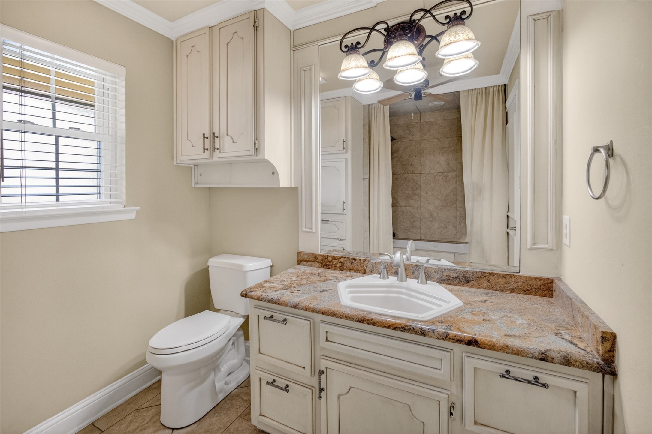 937 Harwood Terrace Bedford TX 76021