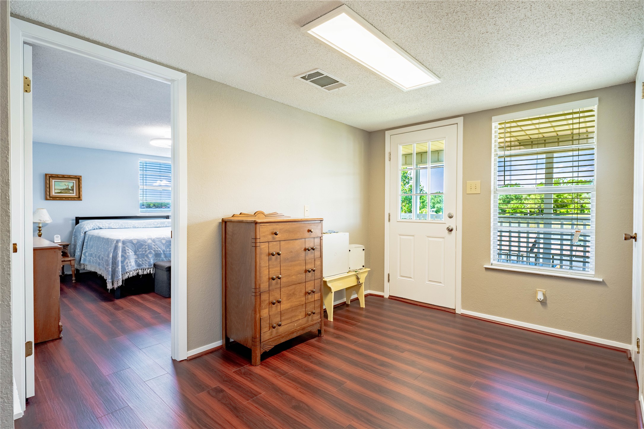 115 Dolly Drive Mabank TX 75156