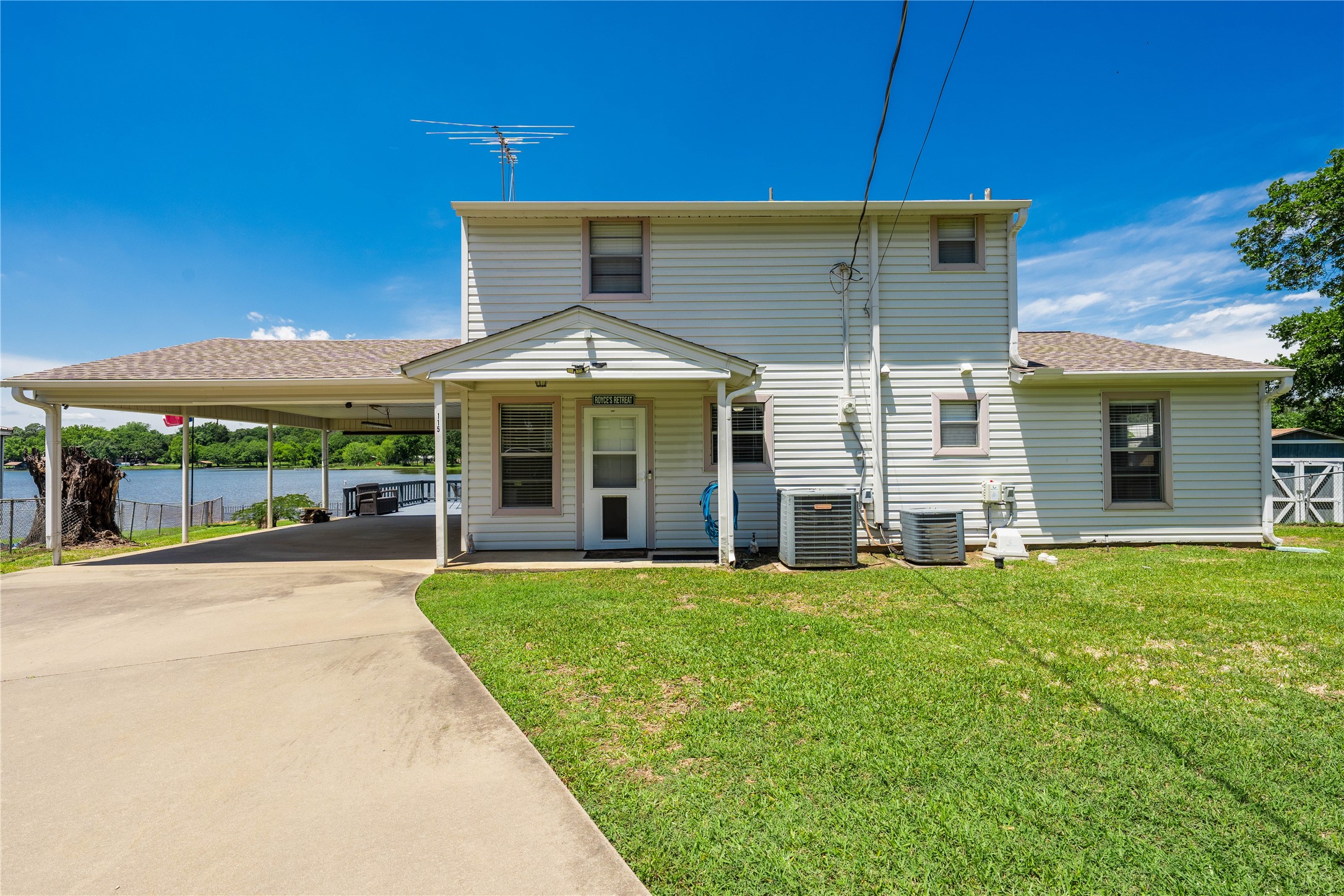 115 Dolly Drive Mabank TX 75156