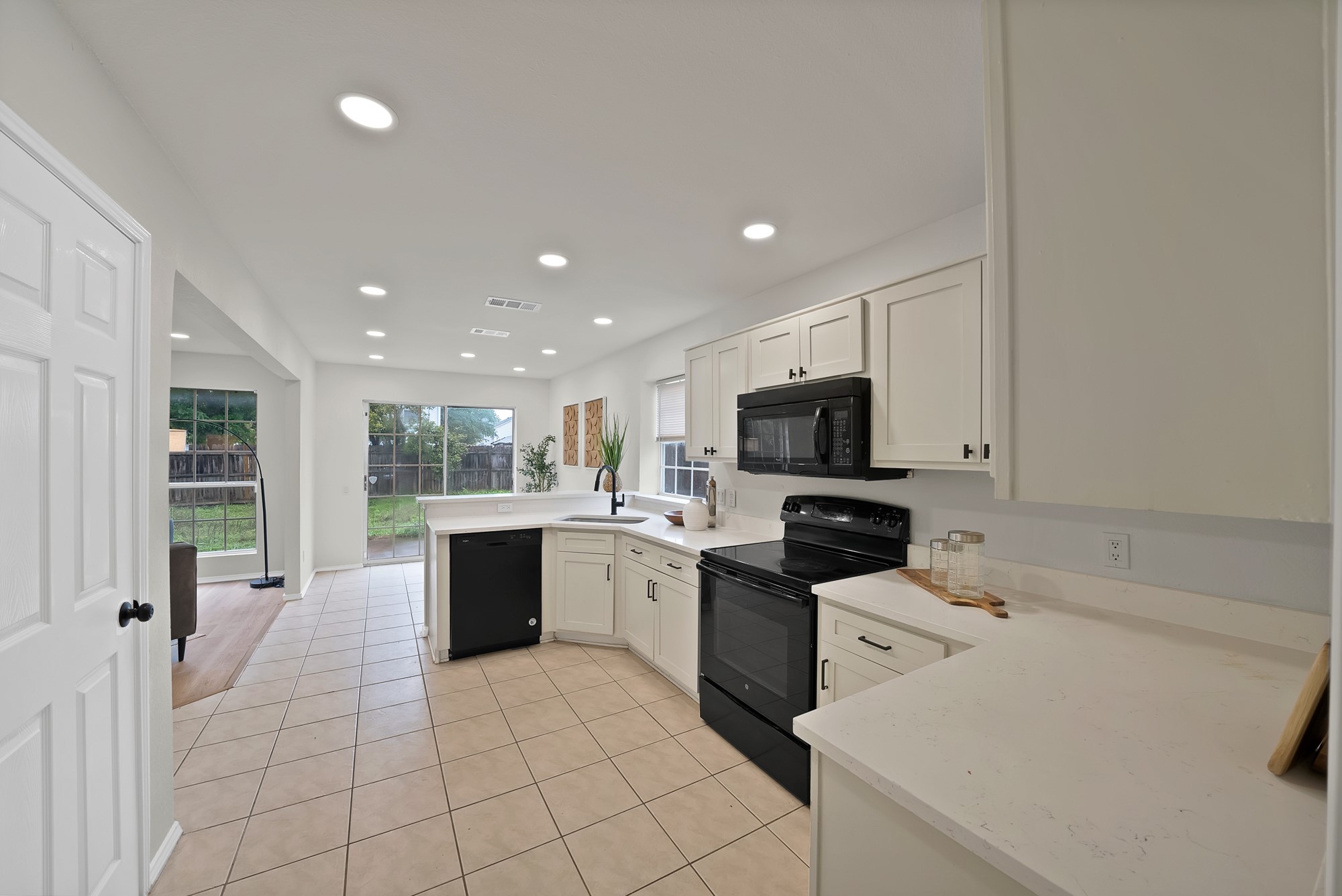 7548 Meadow Creek Drive Fort Worth TX 76123