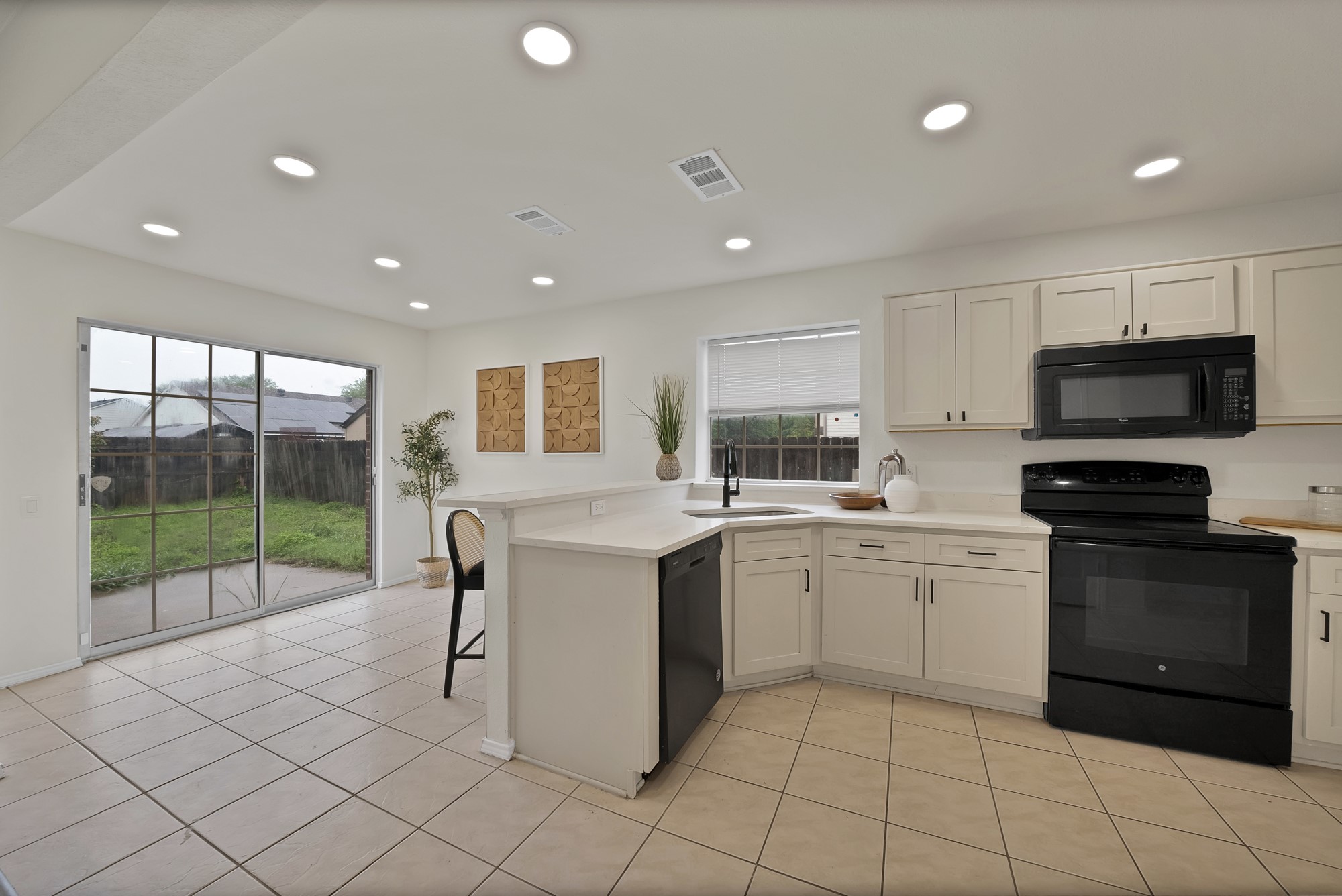 7548 Meadow Creek Drive Fort Worth TX 76123
