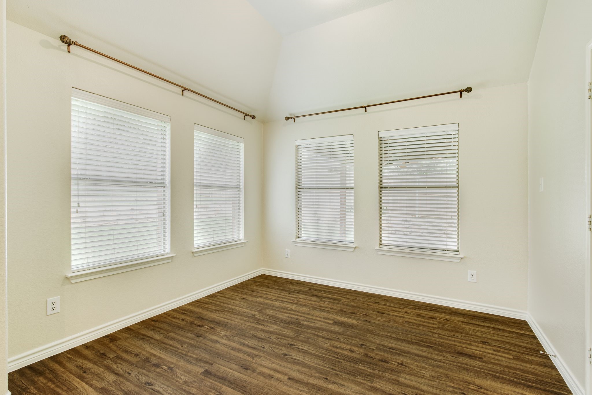 10009 Thurman Road Fort Worth TX 76244
